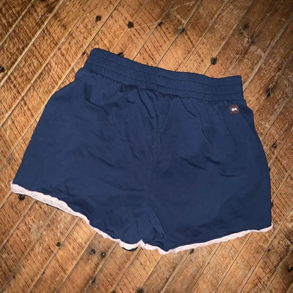 Tea knit navy blue pink lace trimmed kids 12 shorts